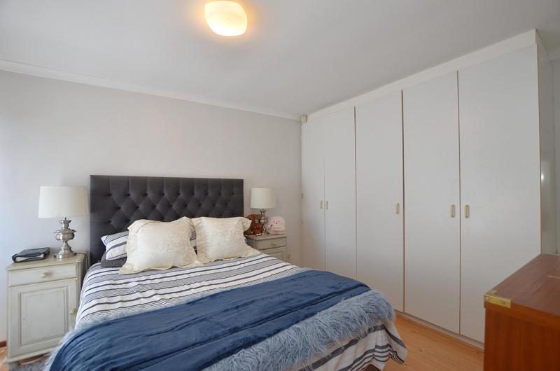 3 Bedroom Property for Sale in Vergesig Western Cape